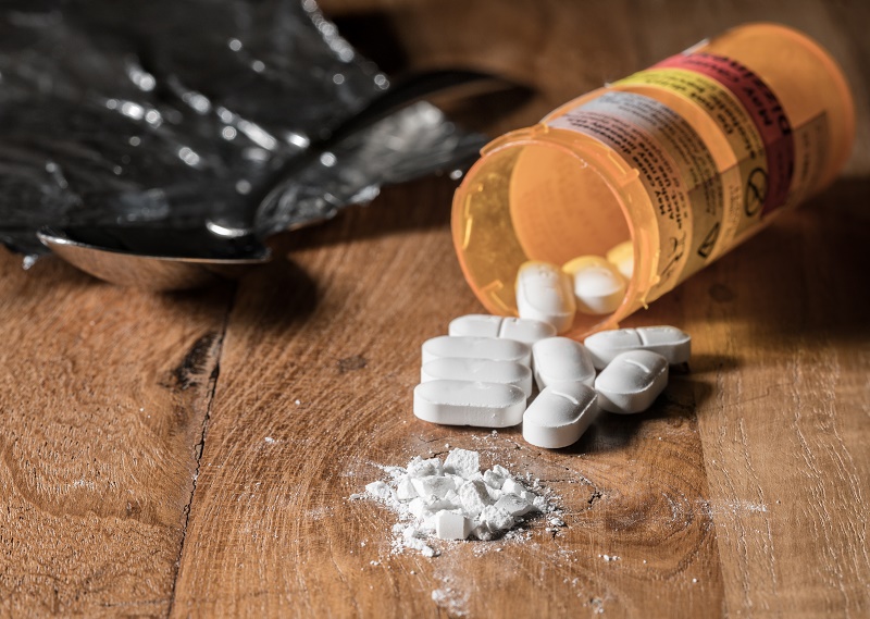 Utiliza los opioides con precaución tras una cesárea