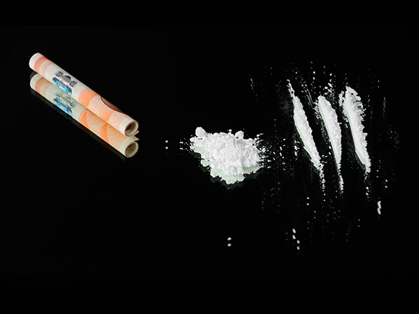 Famosos que luchan contra sus adicciones - Las 3 formas de uso de la cocaína