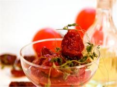 Ensalada de tomates secos y jengibre
