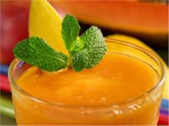 Smoothie de frutas tropicales