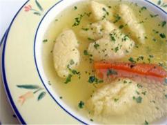 Sopa de papa con pimientos