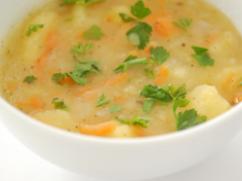 Sopa de papas con vegetales