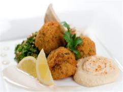 Falafel con tahini