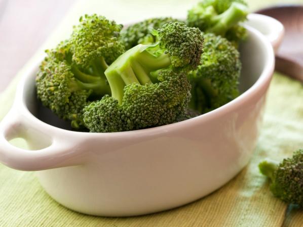 10 alimentos que alivian la artritis - 7. Brócoli
