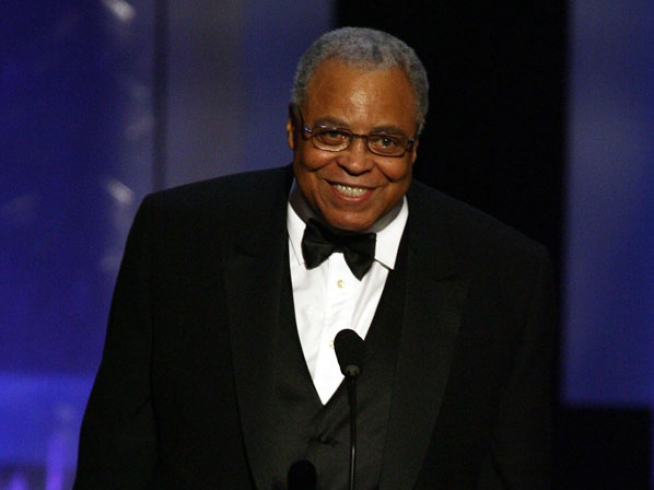 10 famosos con trastornos físicos y mentales - 5: James Earl Jones tiene problemas de habla