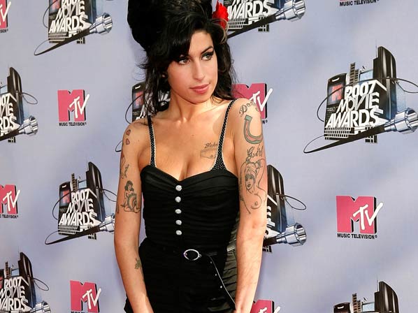Famosos que murieron por sobredosis - Amy Winehouse, murió a los 27