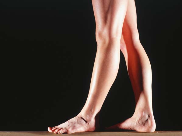 10 famosas con piernas espectaculares - ¿Cómo contrarrestar las varices?