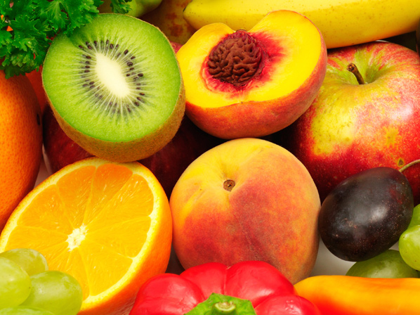 10 famosos te enseñan cómo bajar de peso - Las ventajas de comer frutas