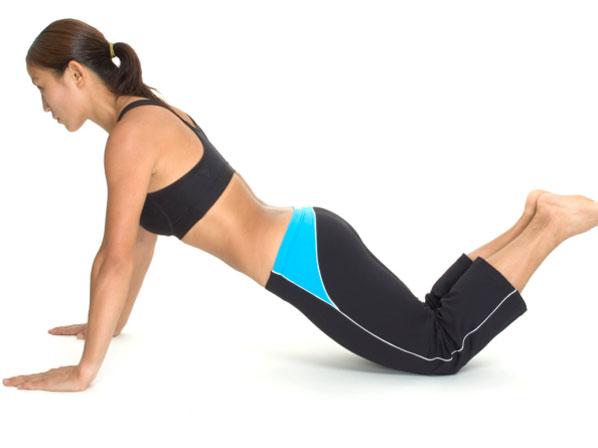 Super ejercicios para levantar las "bubis" - Si es difícil, apoya las rodillas