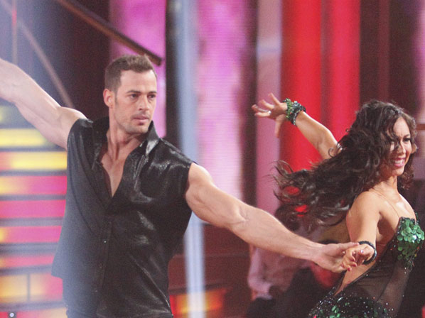 El baile los mantiene en forma - 1: William Levy impresionó con sus pasos