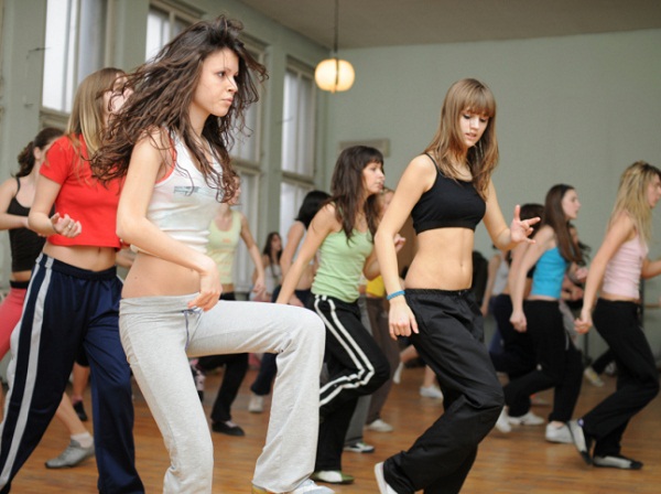 15 bailes que queman calorías - 1. Baile aeróbico: 340 calorías
