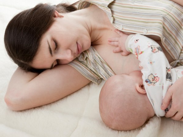 Beneficios de la lactancia para mamás y bebés - Comer bien desde el principio