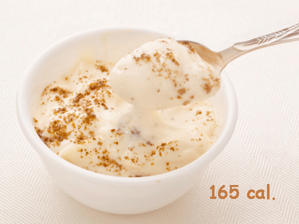 12 snacks con menos de 200 calorías - 6. Yogur griego con semillas (165 calorías)