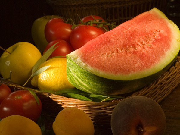 Los 10 tips más insólitos para bajar de peso - 7. Hay frutas que adelgazan más que otras