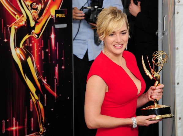 Famosas con curvas marcadas: ¿adiós a la mujer plana?  - Kate Winslet: “Soy una chica con curvas”