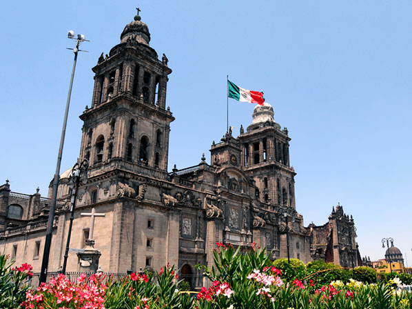 Gays y bisexuales pronto podrán donar sangre en México  - Ciudad de México, la urbe con más sangre en el país