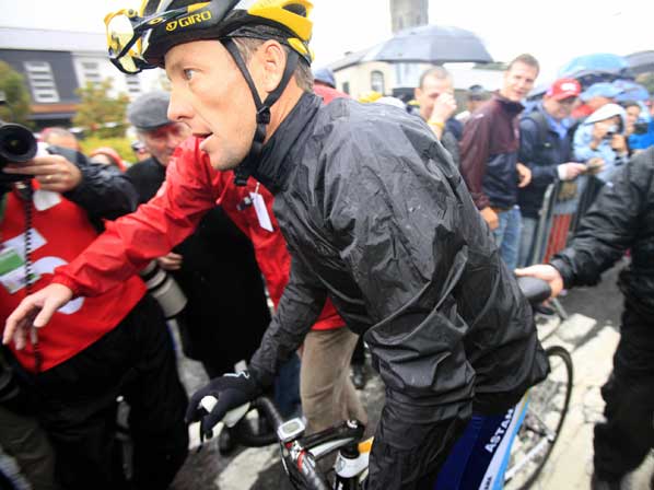 El costado secreto de los deportistas de élite  - La caída de Lance Armstrong