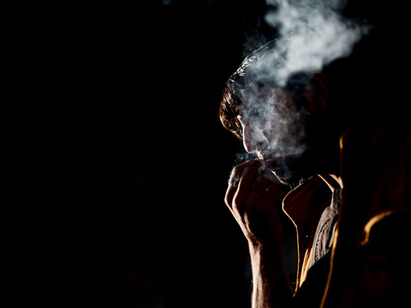 Famosos…por fumar marihuana - ¿Cuál es la diferencia entre al abuso de sustancias y la adicción?