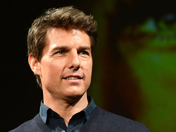 Los tratamientos estéticos más excéntricos - Tom Cruise se unta excremento en la cara