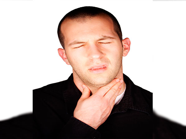 9: ¿Te duele la garganta?