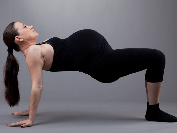 Kim Kardashian no quiere ser una embarazada gorda - Yoga, una buena opción