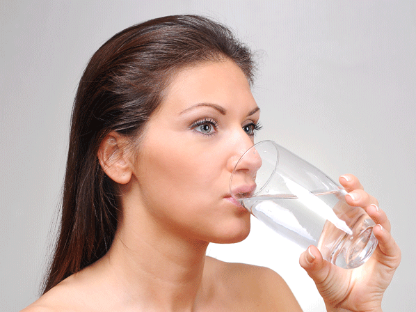 Secretos de las reinas de belleza - Beber mucha agua