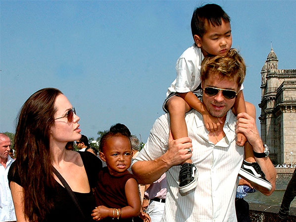 Los papás más "padres" del espectáculo - Brad Pitt, padre biológico y adoptivo