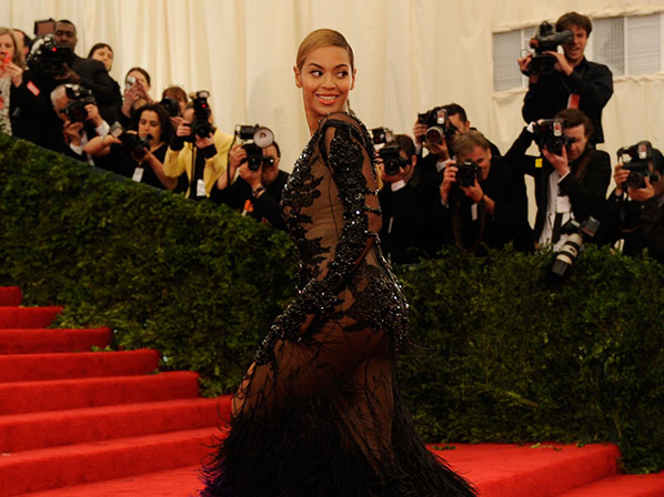 La riesgosa moda de no usar ropa interior - Beyoncé
