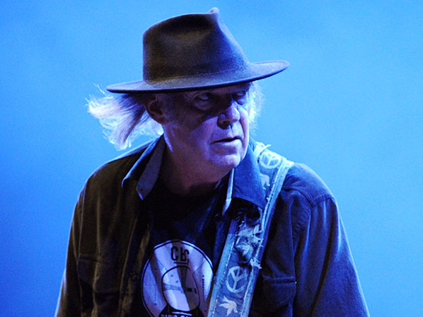 Famosos convulsionados por la epilepsia - Neil Young 
