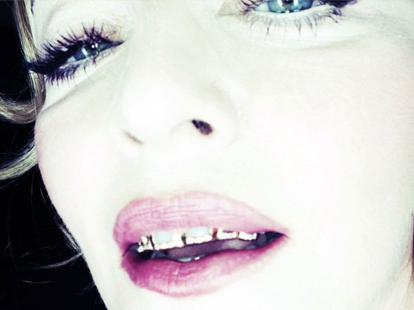 Sonrisas que valen oro - Madonna