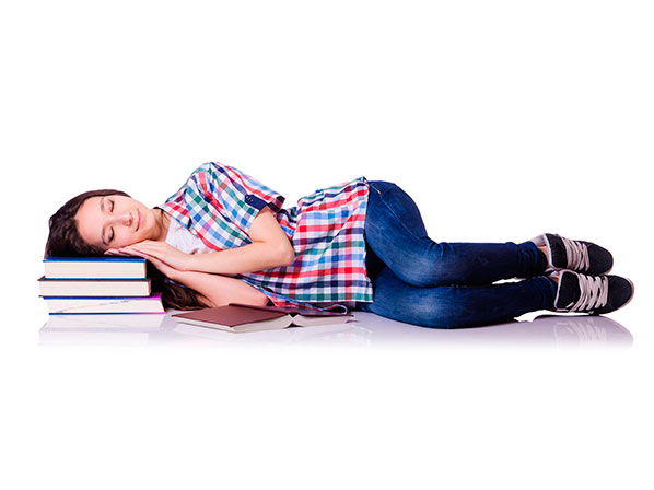 Conoce las ventajas de dormir una siesta - Efectivo para estudiantes