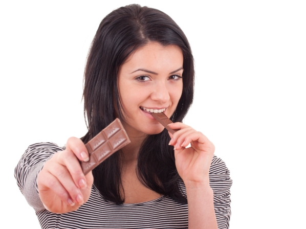 Pierde peso comiendo chocolate  - Logra el éxito
