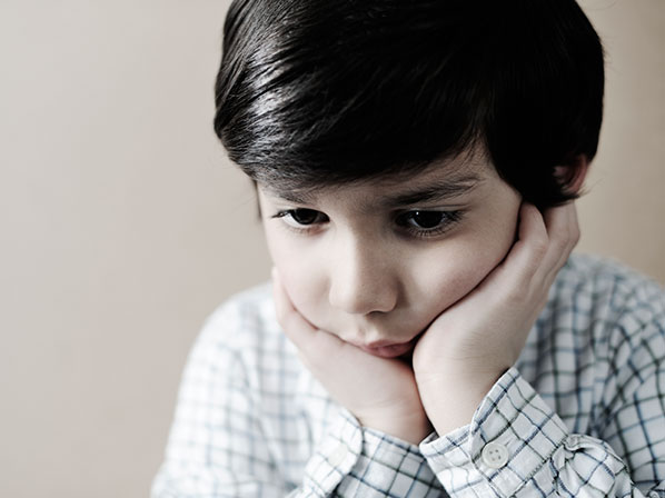 Cómo detectar a un autista