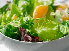 Ensalada verde naranja