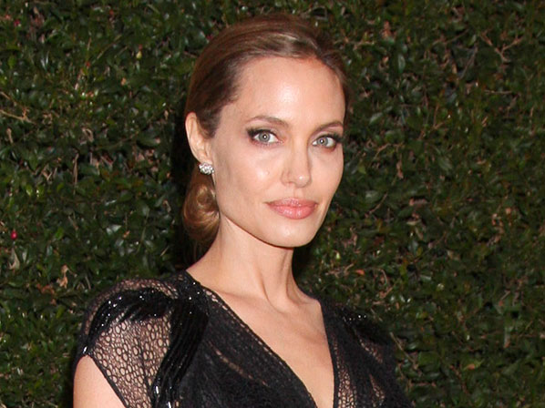 Famosos enfurecidos - Angelina Jolie