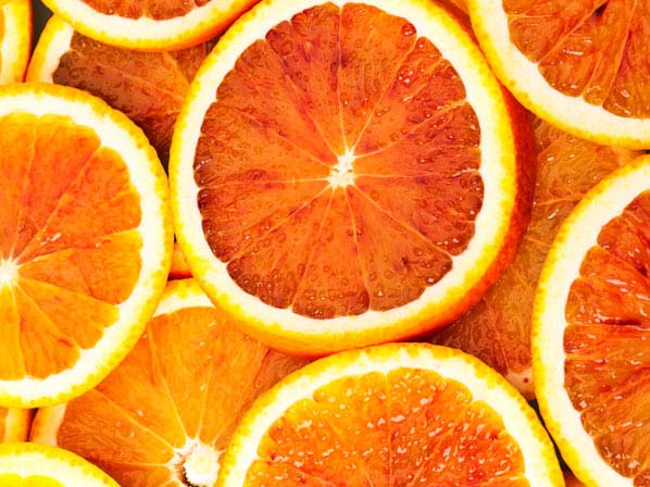 7 alimentos que refuerzan tu sistema inmune - 3. Naranjas y toronjas (vitamina C)