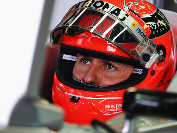 Michael Schumacher, entre la vida y la muerte - El casco lo salvaría de lo peor