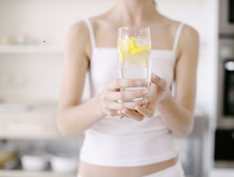Increíbles secretos de belleza con limón - Te ayuda a bajar de peso