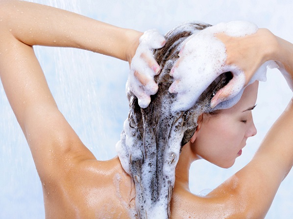 Tips de belleza para mujeres sin tiempo - Cambia de shampoo
