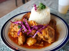 Pollo en fricasé