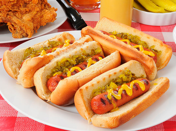Los 10 alimentos que debes comer con cuidado - Hot dogs del terror