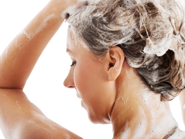 Los secretos de una ducha perfecta  - El cuero cabelludo