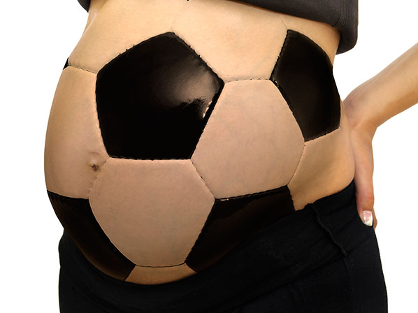 El Mundial podría beneficiar tu salud - No es un balón, ¡es un bebé!