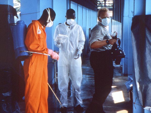 Ébola: el virus más letal ataca de nuevo - Precaución