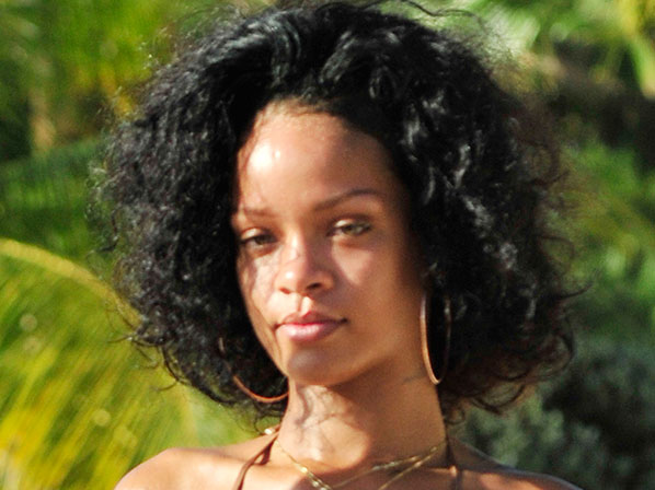 Famosas sin maquillaje - Rihanna
