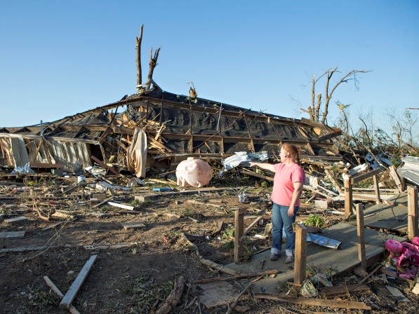 Cómo superar la tragedia de los tornados - Millones corren riesgo