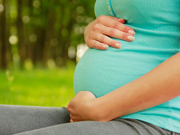 Embarazo adolescente, ¿se puede prevenir? - Los errores se pagan