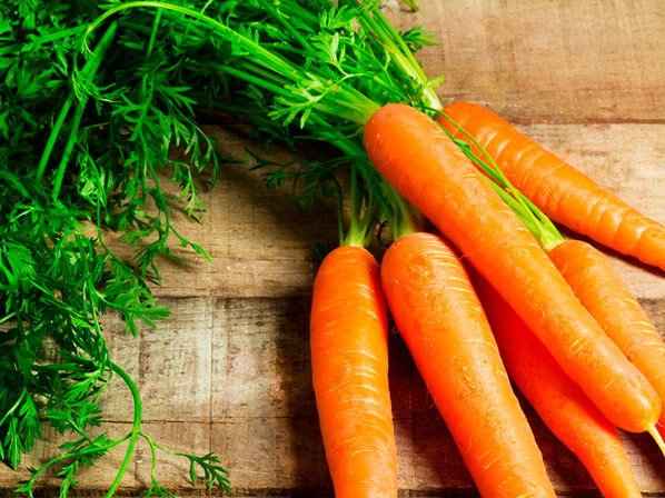 Frutas y verduras que previenen un ataque cerebral - Zanahorias