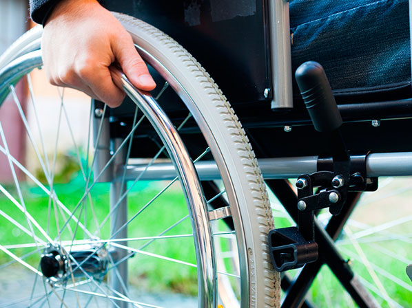 Un parapléjico hará el primer saque del Mundial - Entendiendo la paraplejia