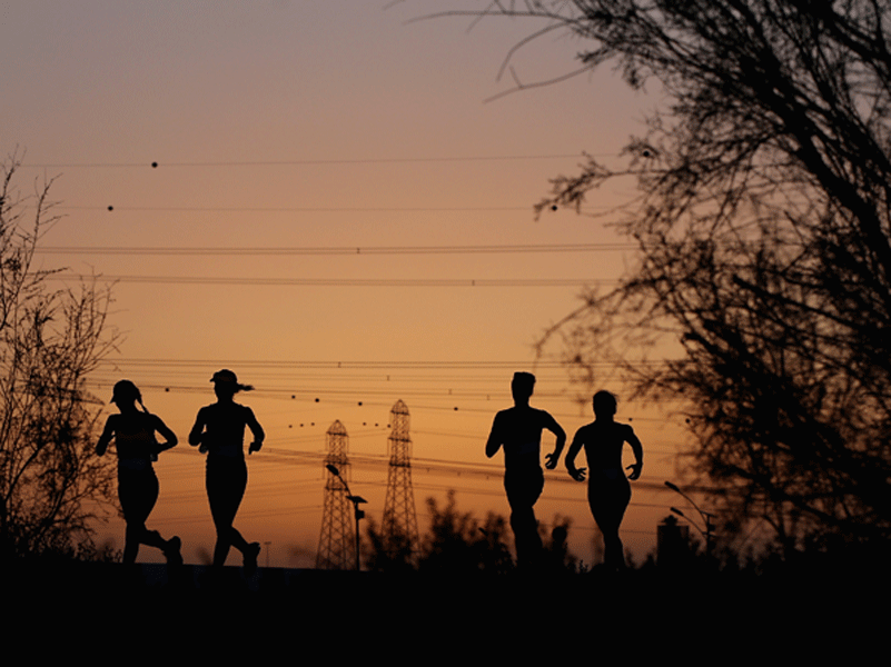 Ultramaratonistas: correr contra uno mismo - Carrera al sol